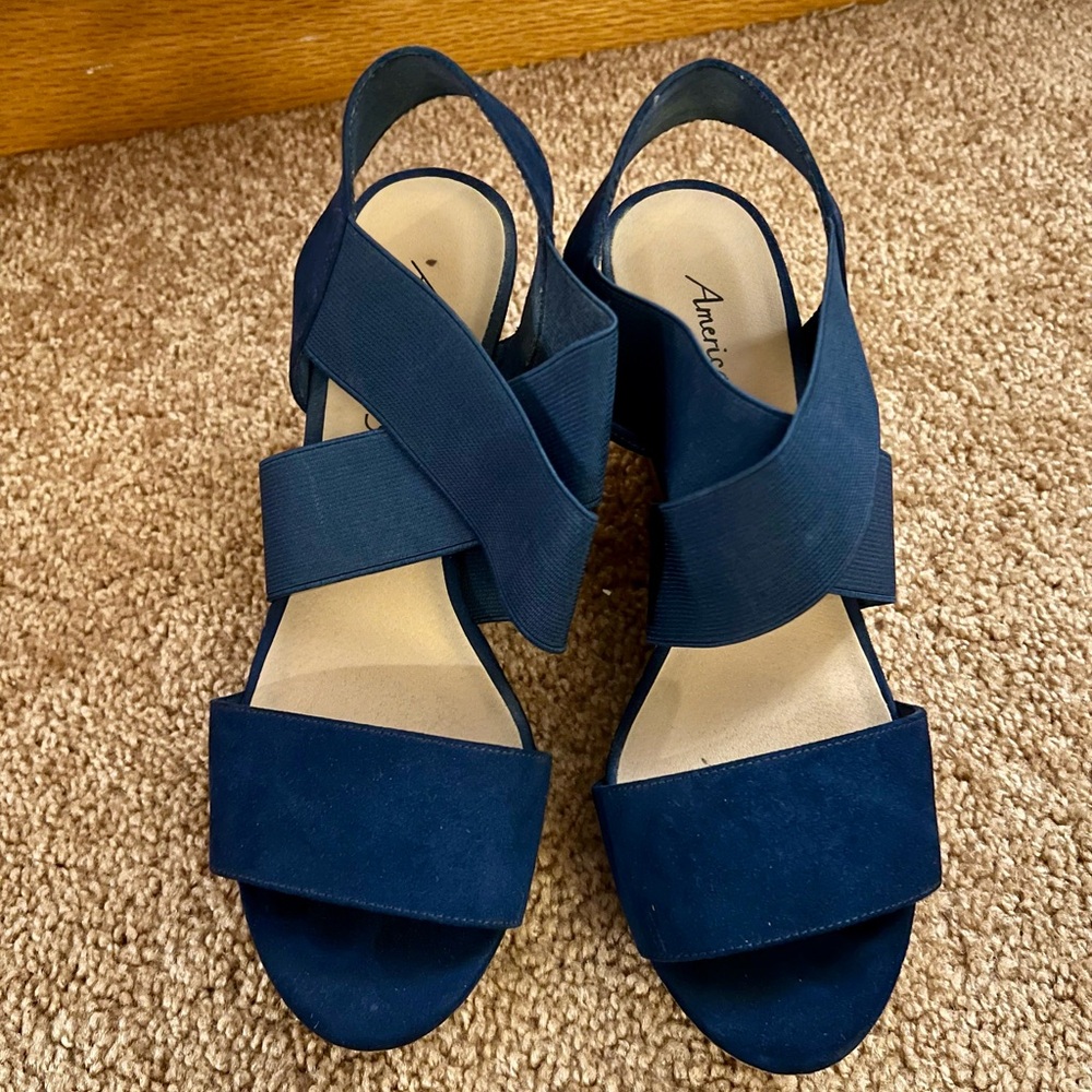 American Eagle Strappy Wedge Sandals